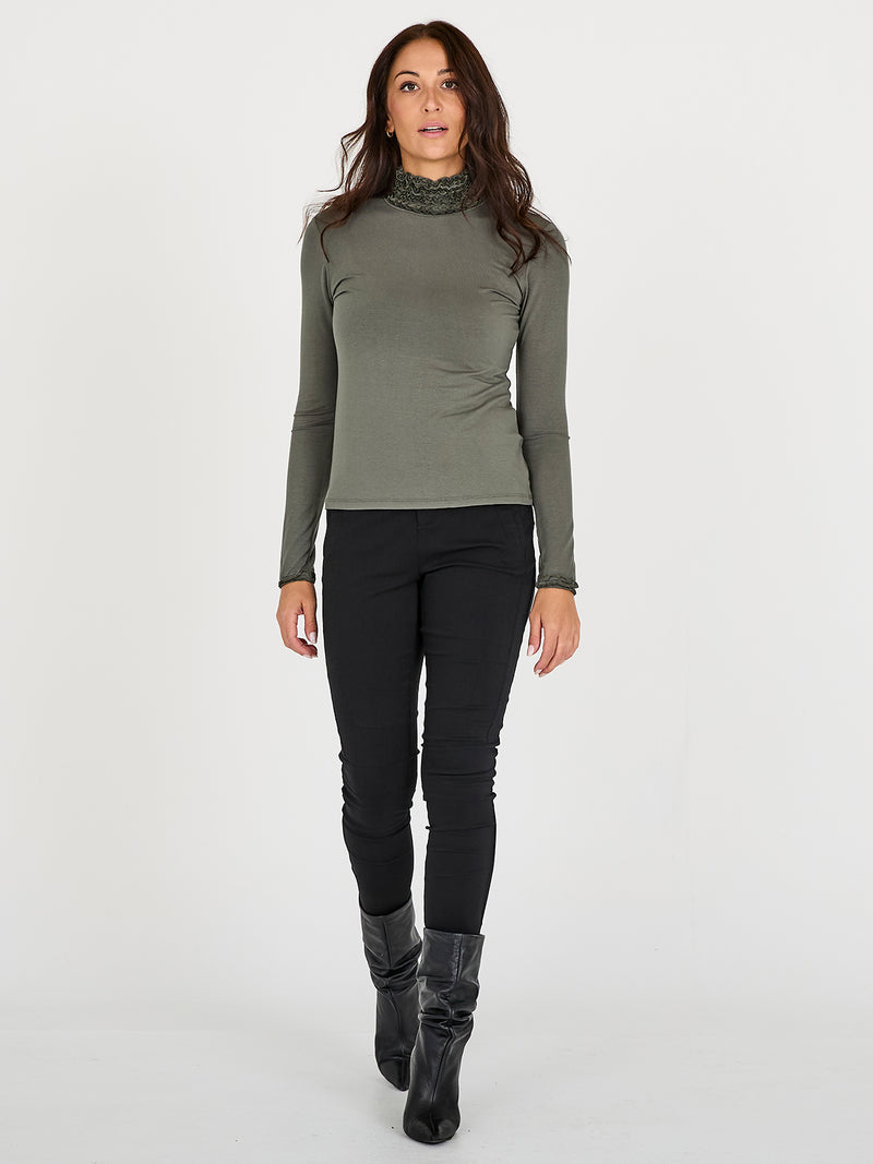 NÜ ADELE coltrui t-shirt Tops en t-shirts 393 Army
