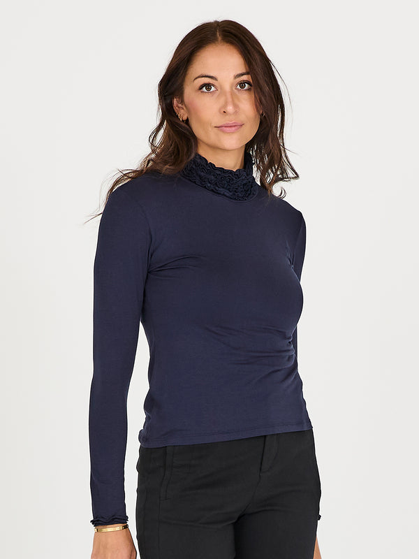 NÜ ADELE coltrui t-shirt Tops en t-shirts 480 Midnight Blue