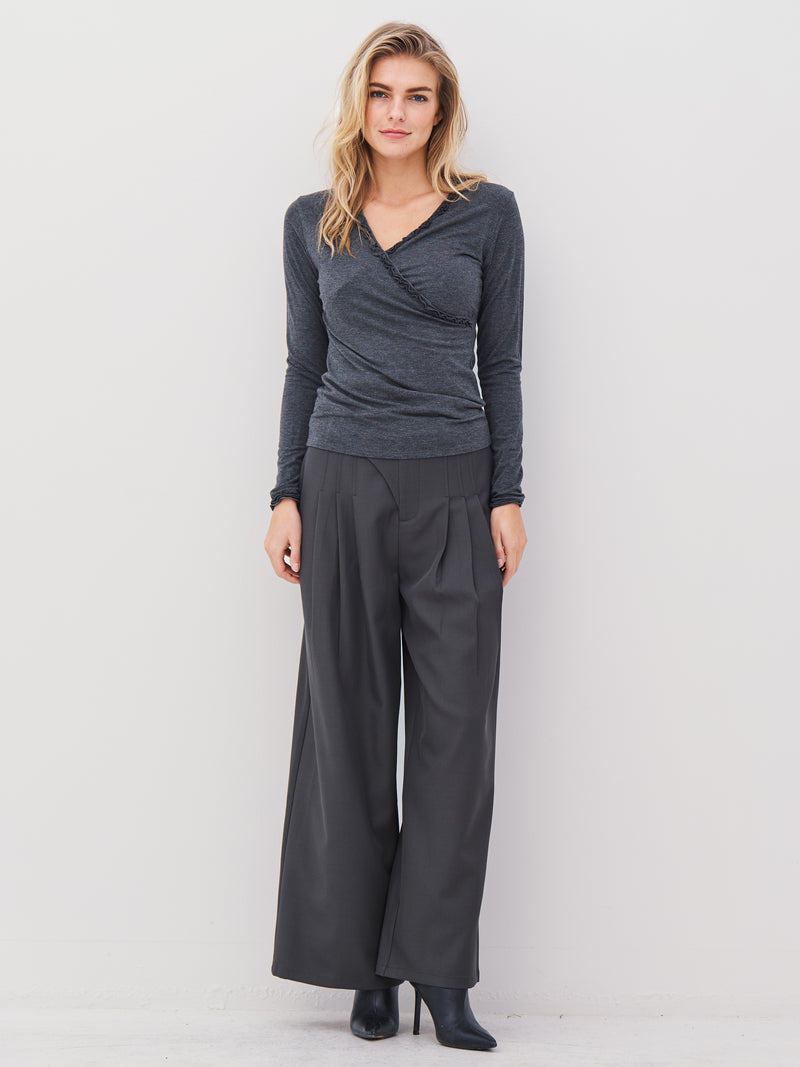 NÜ ADELE wikkel-T-shirt Tops en t-shirts 901 Grey