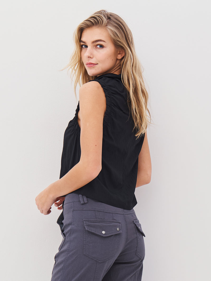 NÜ ADELIA top Tops en t-shirts Zwart