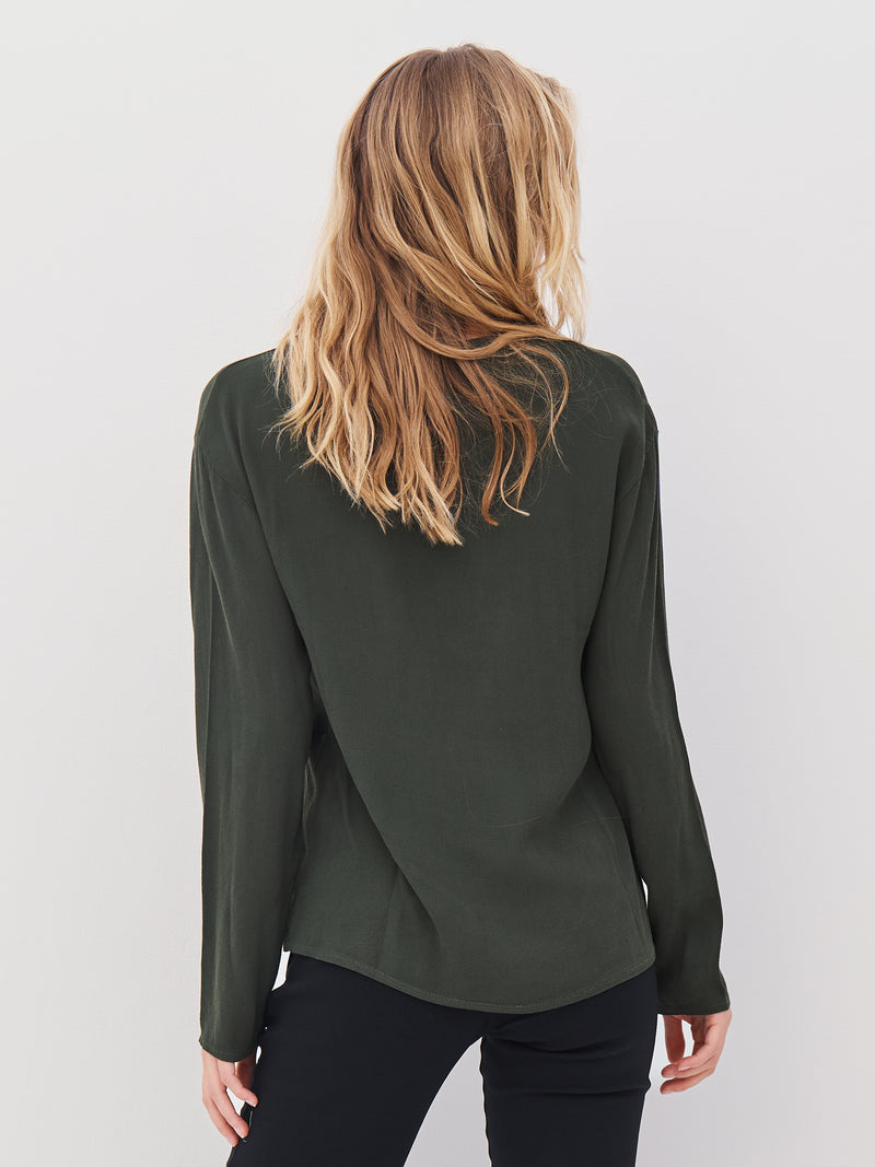 NÜ ANNI V-hals blouse Blouses 385 Dark Green