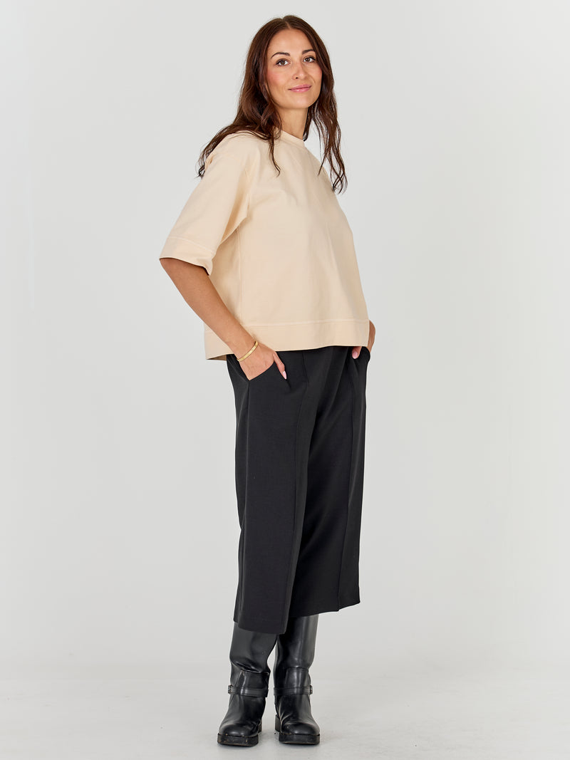 NÜ Alma Sweat Blouses 122 Butter Cream