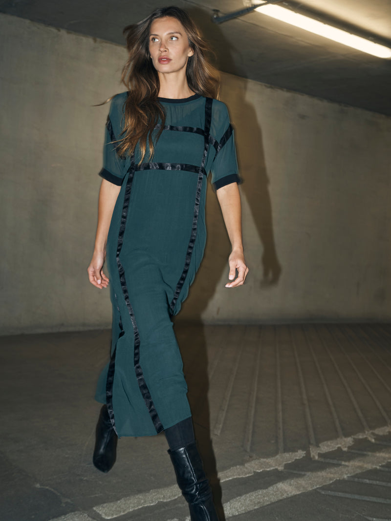 NÜ BILLIE jurk Jurken 355 Petrol green mix