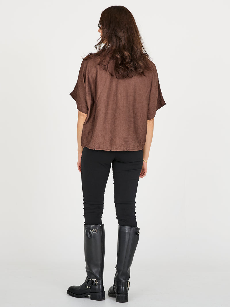 NÜ CINDA blouse Tops en t-shirts 289 Brown