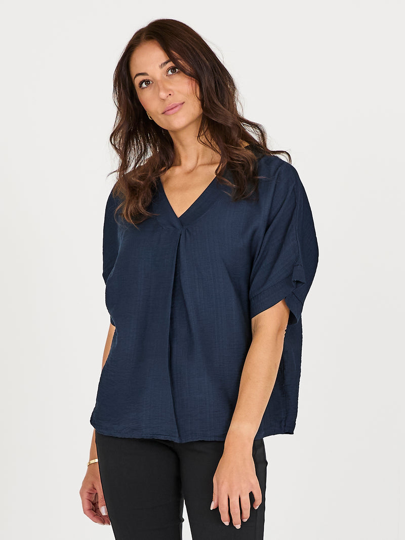 NÜ CINDA blouse Tops en t-shirts 476 Navy