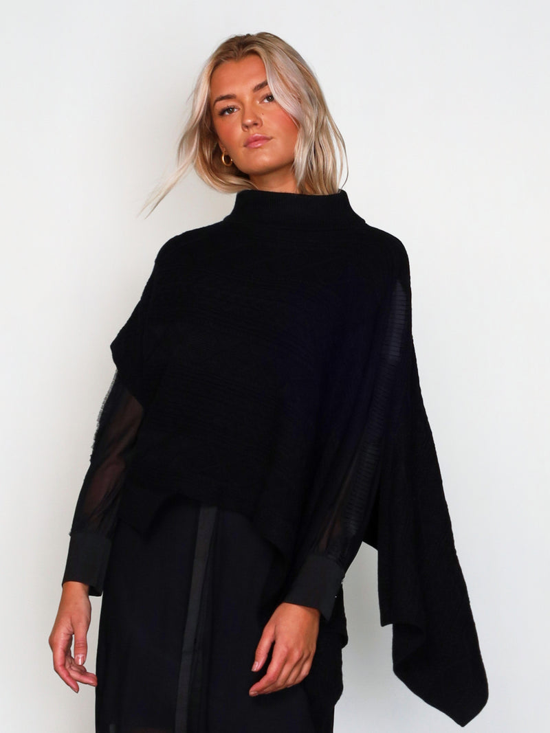 NÜ VILNA gebreide poncho Ponchos Zwart