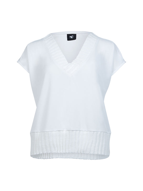 NÜ YADE T-shirt Tops en t-shirts 110 Creme