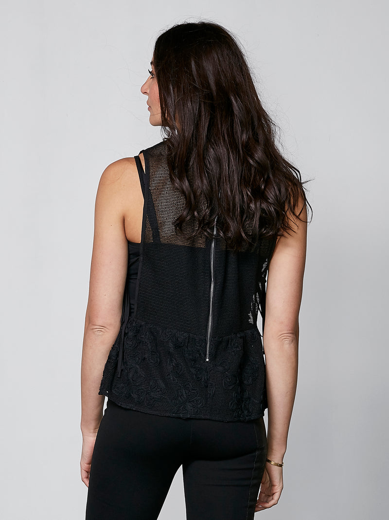 NÜ YALDA top Tops en t-shirts Zwart