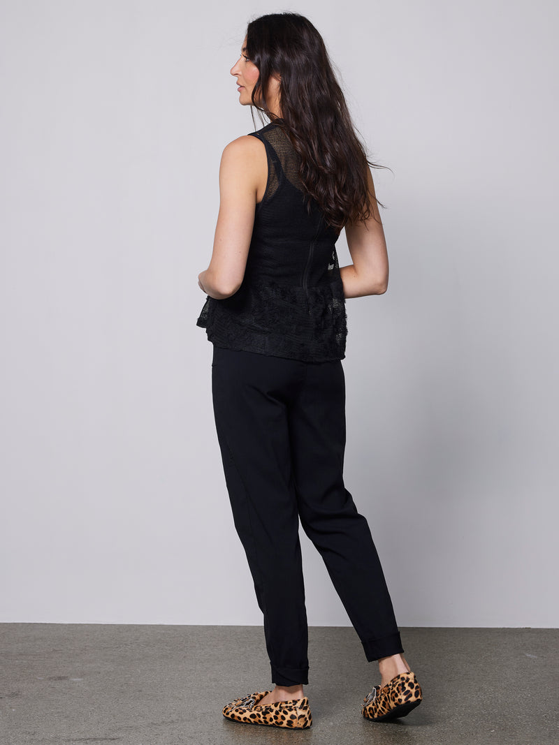 NÜ YALDA top Tops en t-shirts Zwart