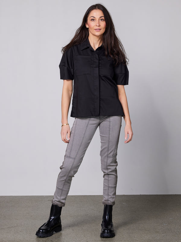 NÜ YTTA shirt Overhemden Zwart